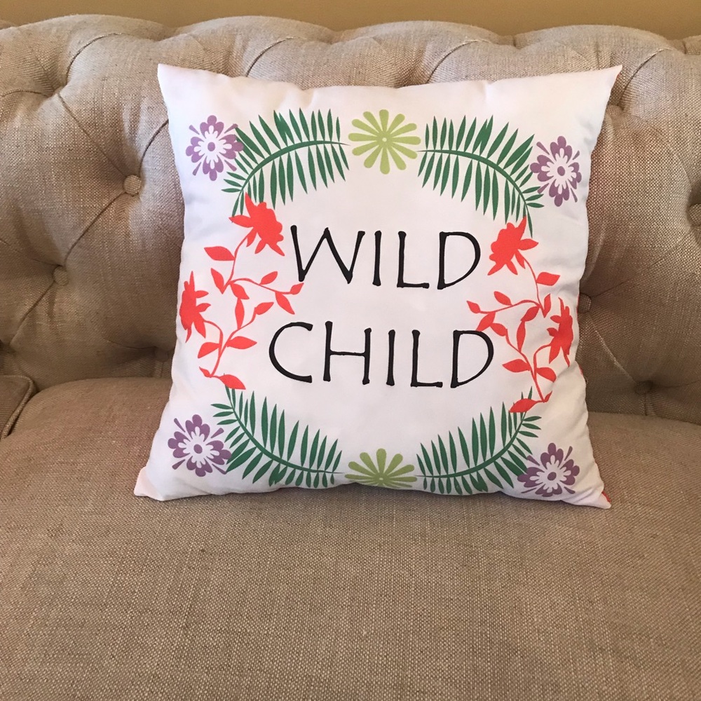 Throw pillow